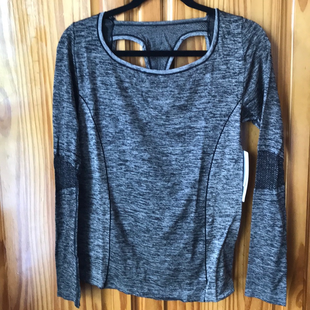 Zella athletic top size M
